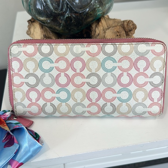 Coach Multicolor Signature Wallet - Picture 3 of 11